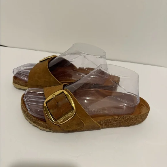 Birkenstock Brown Sandals with Gold Buckle - Picture 5 of 15